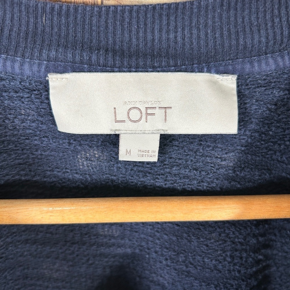 LOFT Navy Blue 100% Cotton Heart Print Raglan Sweatshirt Pullover Top Medium M - Picture 4 of 6